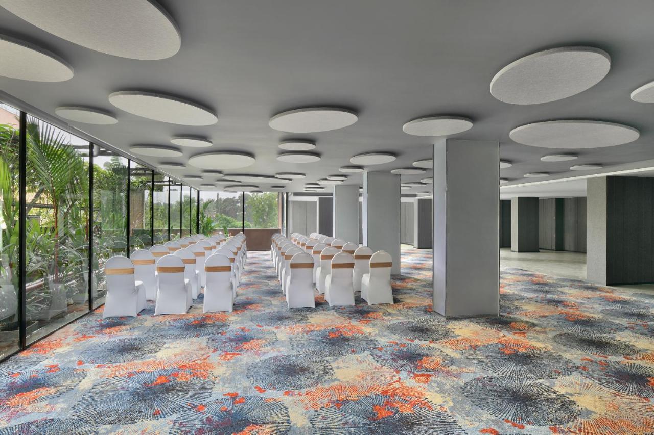 Hotel Citadines Arpora Nagoa Goa Exterior foto